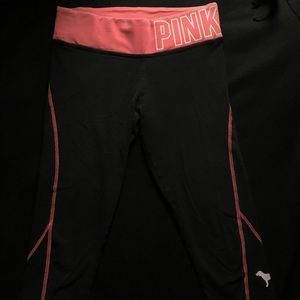 PINK yoga leggings!